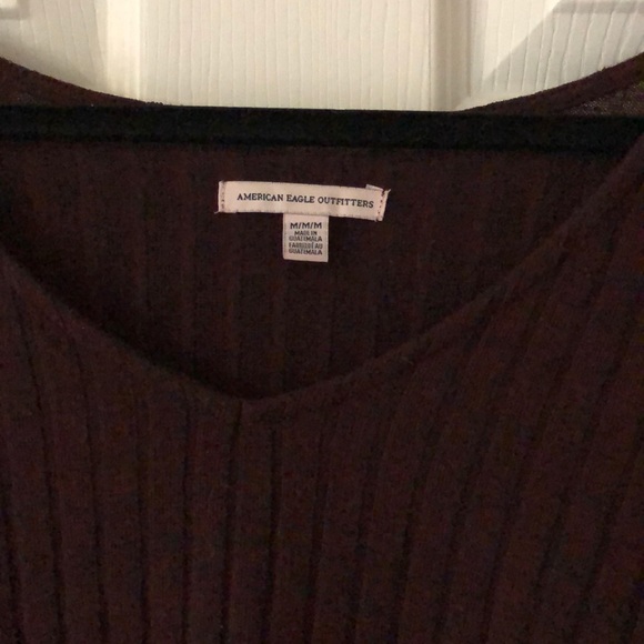 American Eagle Crop Top - Picture 2 of 5